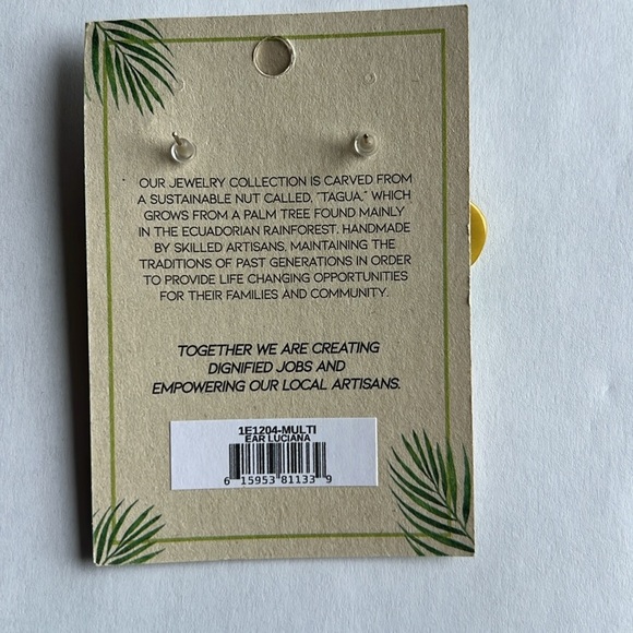New Tagua Fair Trade Earrings Ecuador - Picture 3 of 4